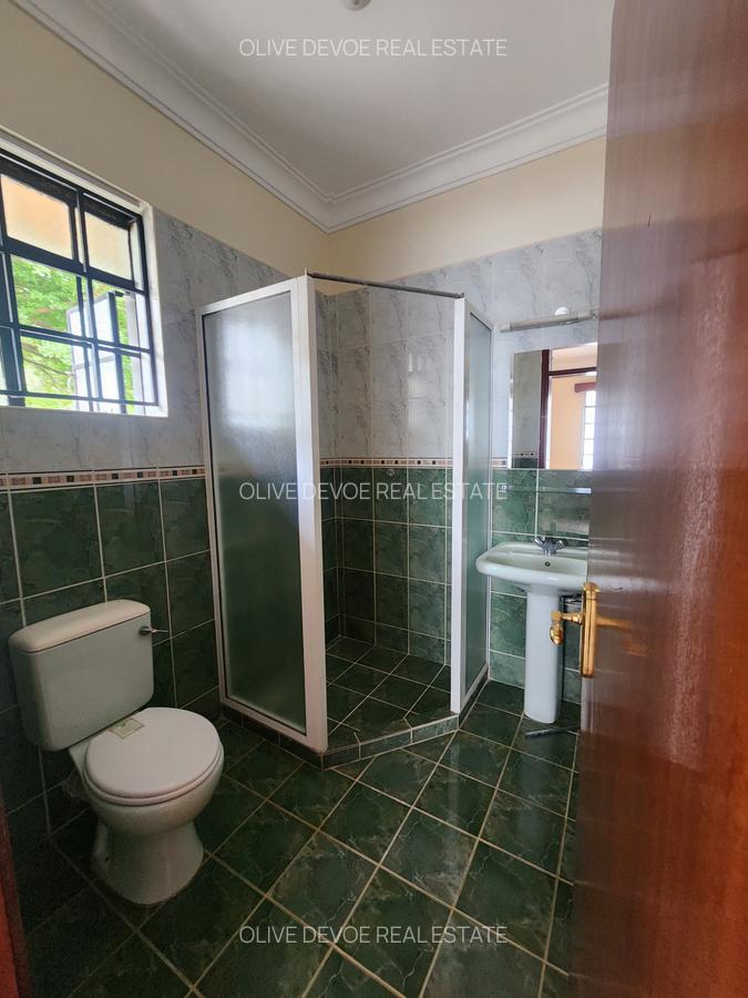 4 Bed Townhouse with En Suite in Kileleshwa - 11