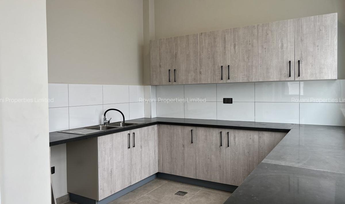 4 Bed Villa with En Suite in Loresho - 14