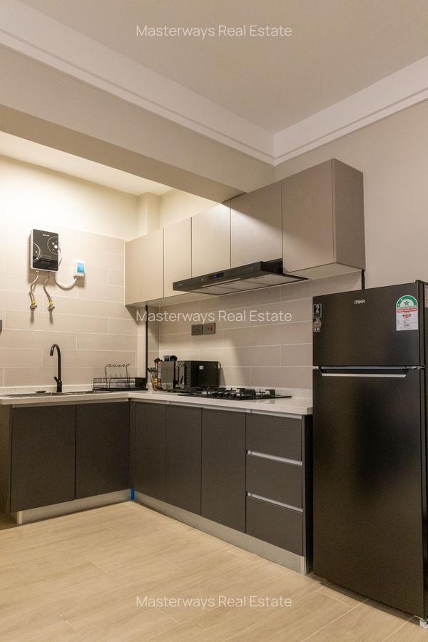 Serviced 1 Bed Apartment with Gym in Lavington - 3