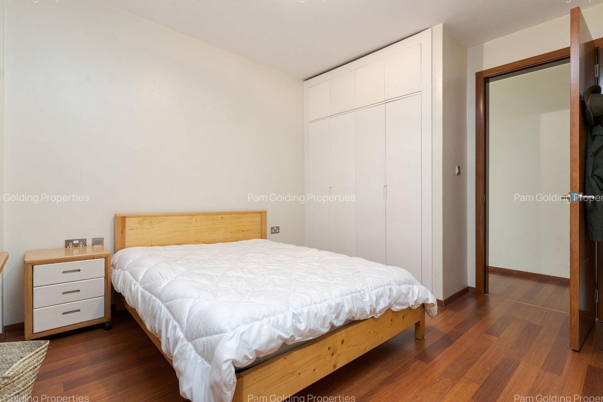 3 Bed Apartment with En Suite at 6Th Parklands Avenue - 11