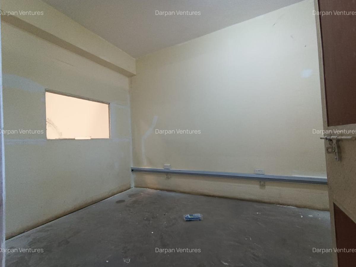 9,800 ft² Warehouse with Service Charge Included in Ruaraka - 6