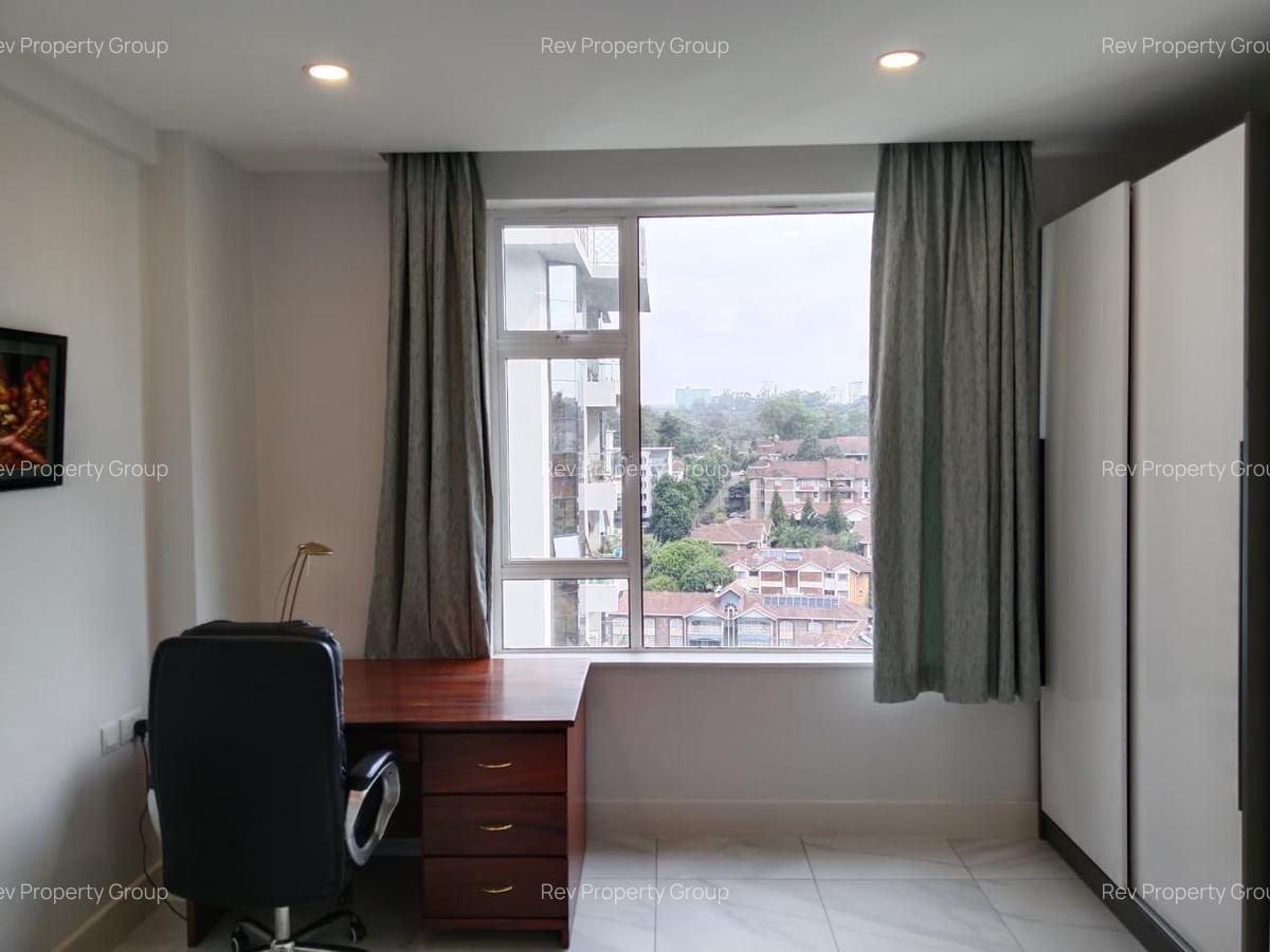Serviced 2 Bed Apartment with En Suite in Westlands Area - 16