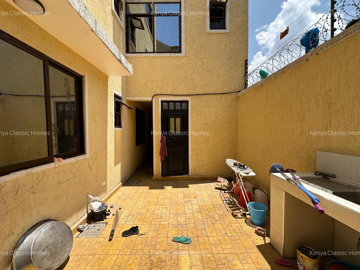 7 Bed Townhouse with En Suite at Langata - 7