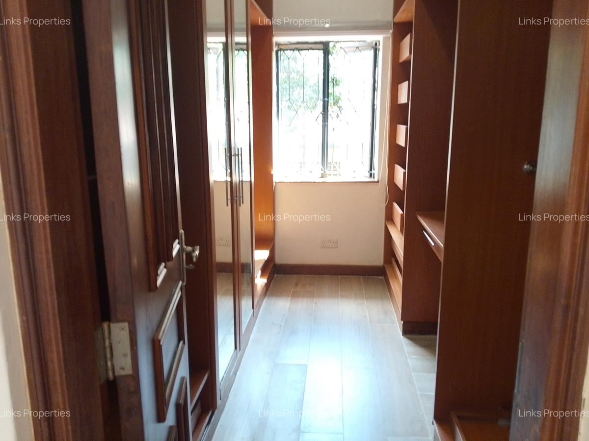 4 Bed Townhouse with En Suite at Karen - 13