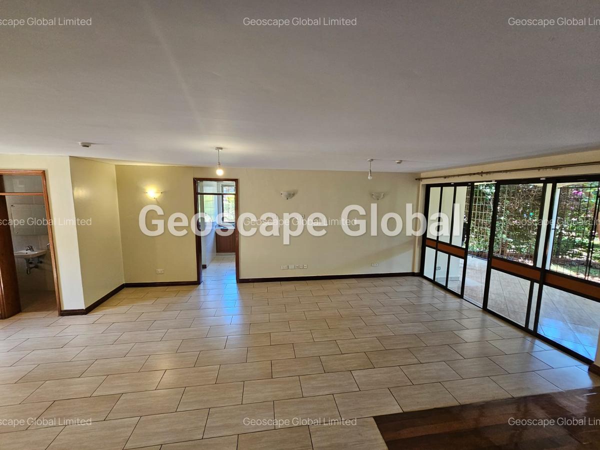 4 Bed Townhouse with En Suite in Runda - 12