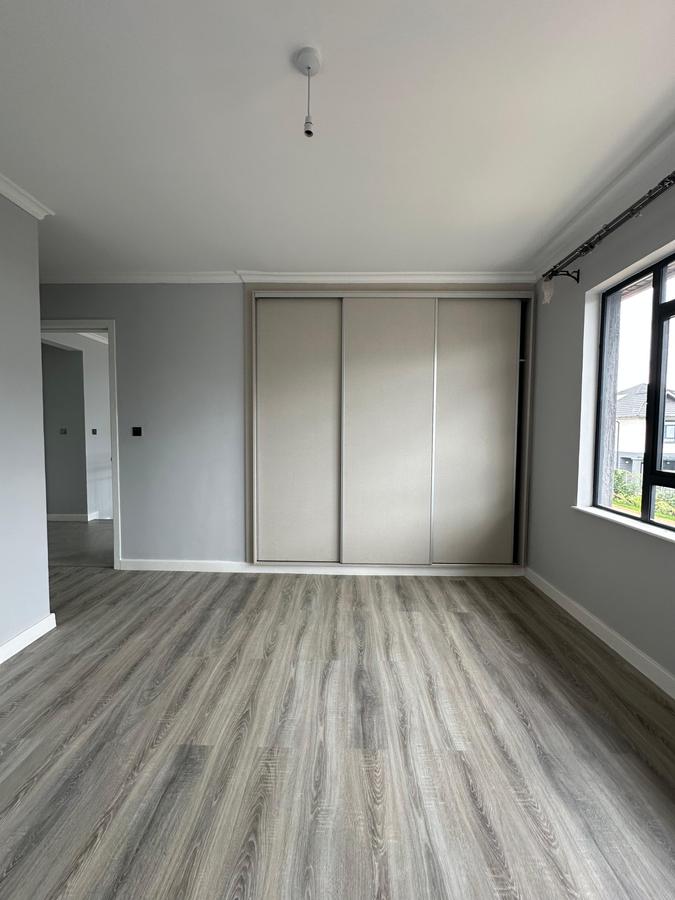 4 Bed Villa with En Suite at Off Kiambu Rd - 6
