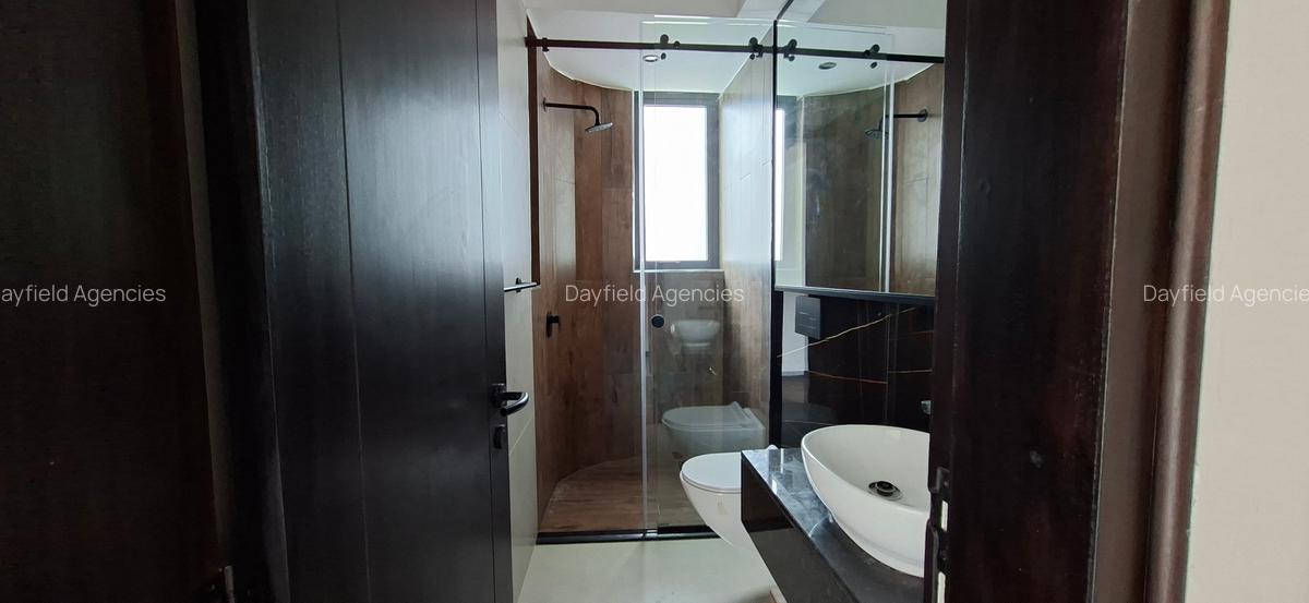 3 Bed Apartment with En Suite in Spring Valley - 10