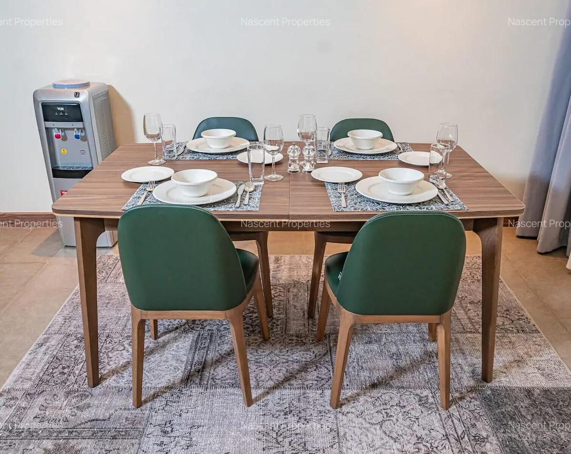 Serviced 3 Bed Apartment with En Suite in Spring Valley - 4