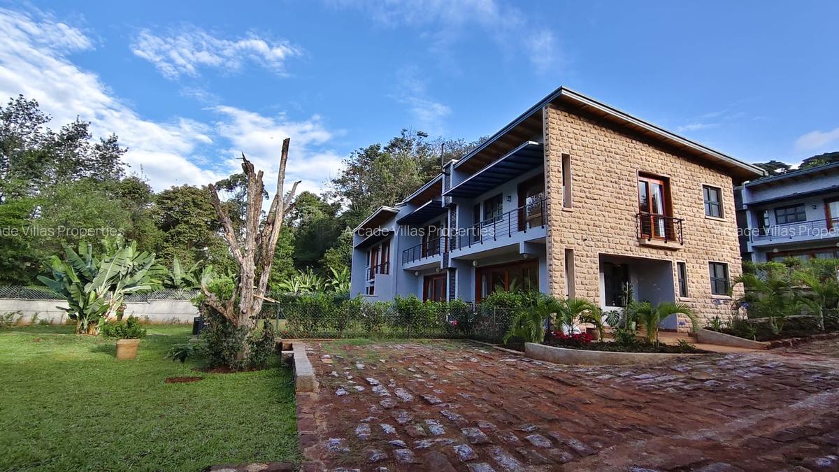 2 Bed Villa with En Suite in Kyuna - 1