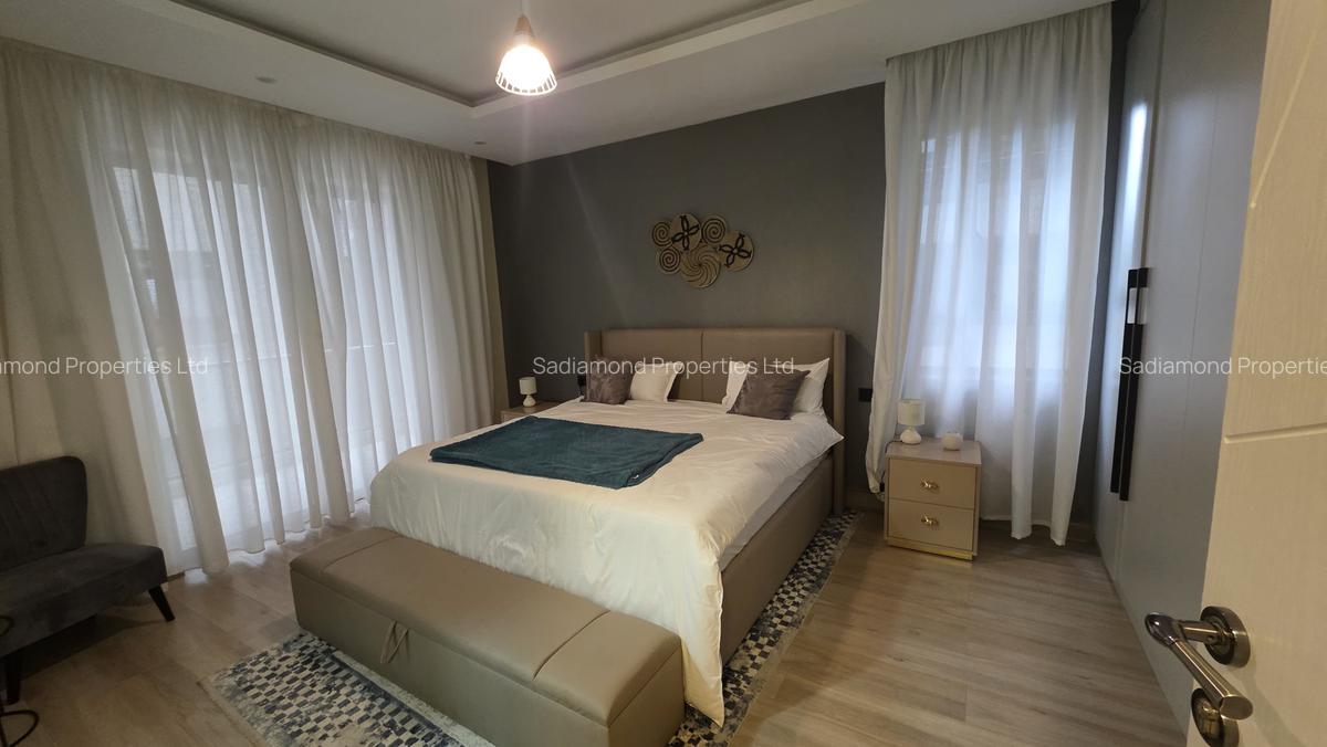 3 Bed Apartment with En Suite in General Mathenge - 5
