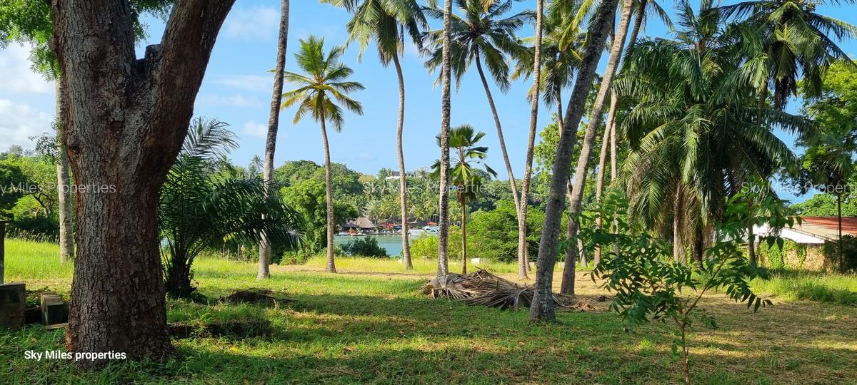 3.7 ac Land at Serena - 2