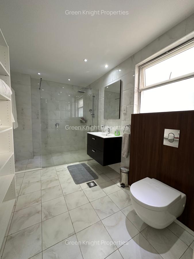 Serviced 3 Bed Apartment with En Suite in Westlands Area - 9