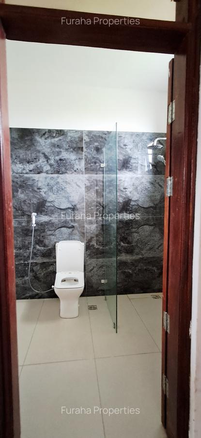 3 Bed Townhouse with En Suite at Malindi - 13