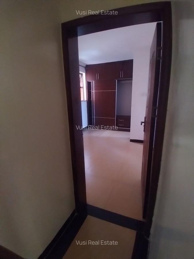 5 Bed Villa with En Suite in Lavington - 4