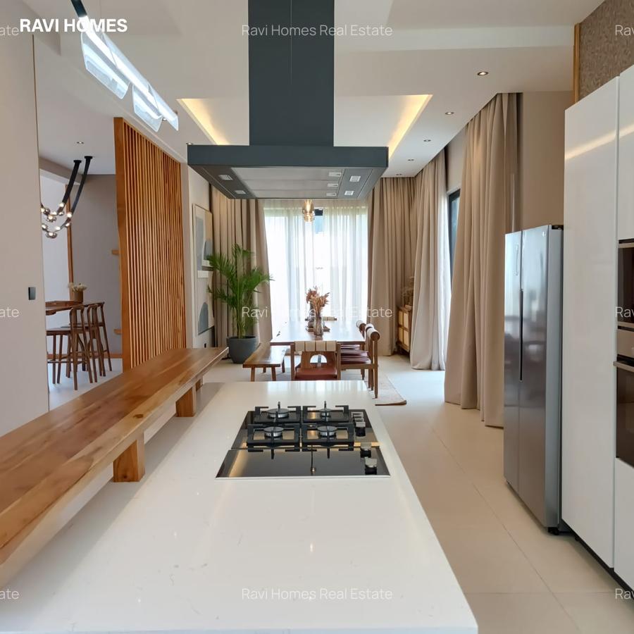 5 Bed Villa with En Suite in Loresho - 10