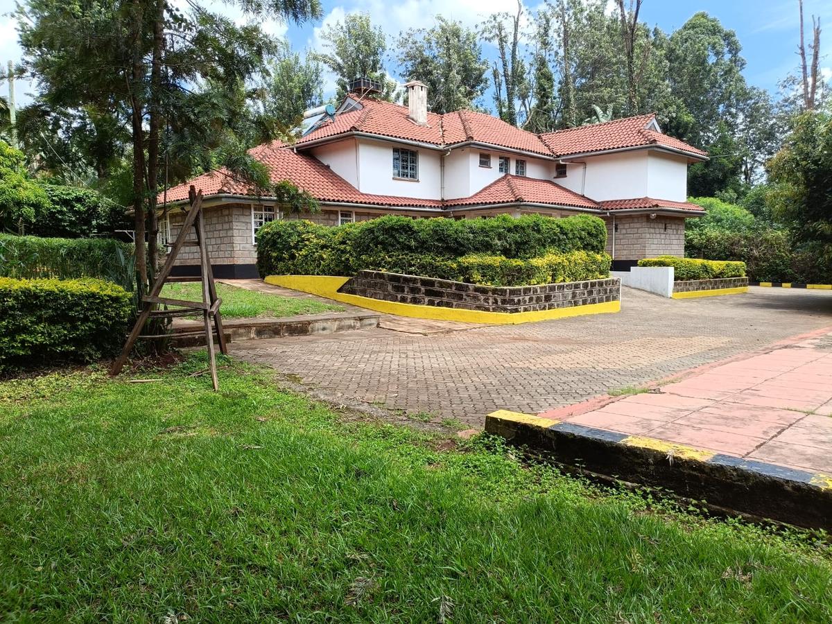 5 Bed House with En Suite at Runda - 5