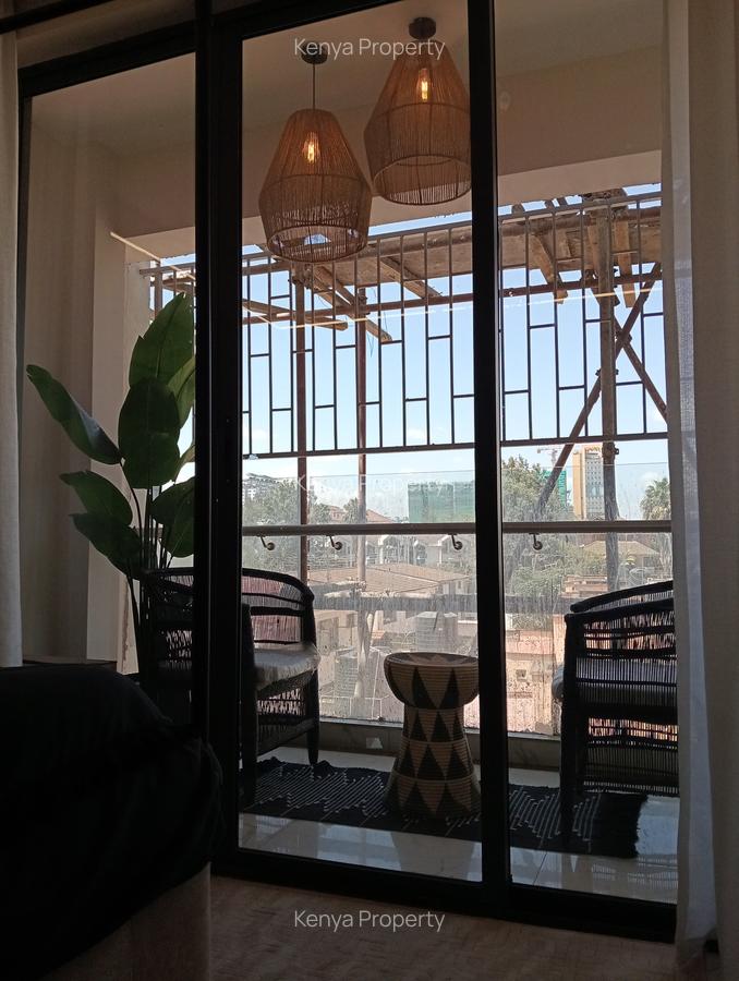 1 Bed Apartment with En Suite at Off Wood Avenue - 9