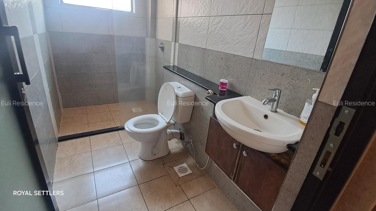 Furnished 3 Bed Apartment with En Suite at Rhapta Rd - 16