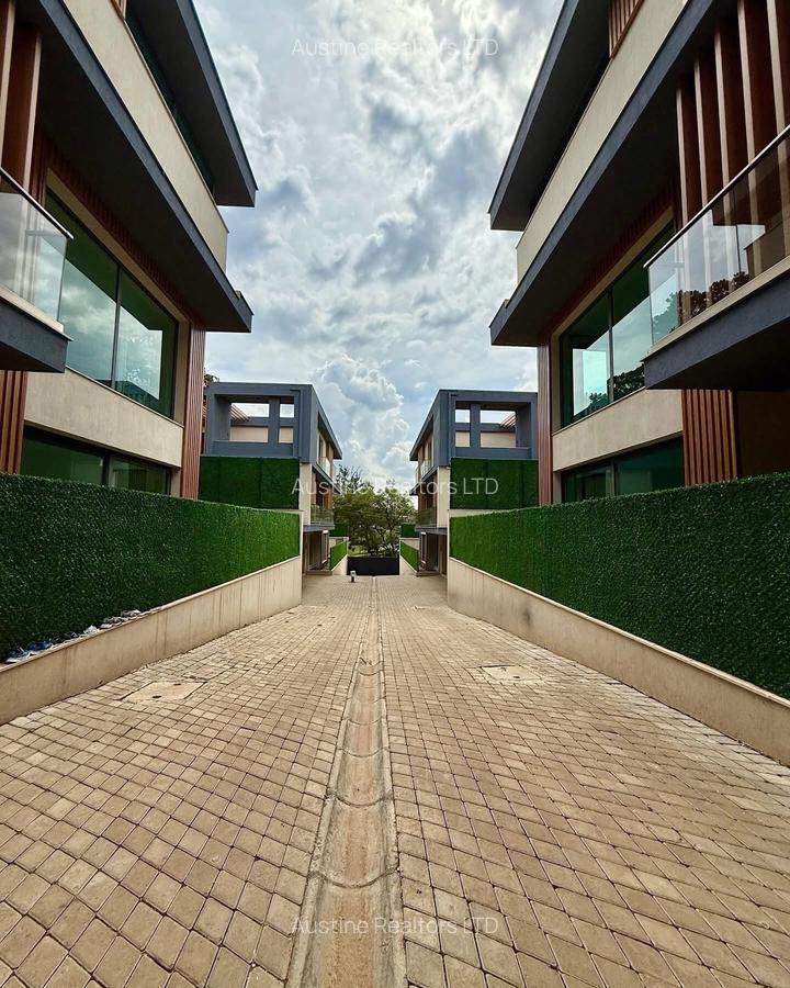 5 Bed Townhouse with En Suite at Chalbi Drive - 2