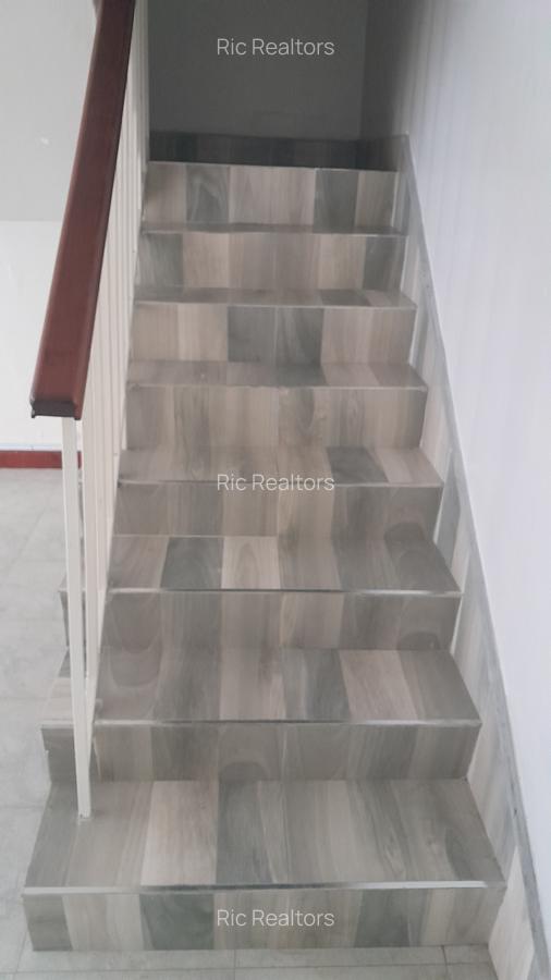 4 Bed Townhouse with En Suite at Rapta Road - 10