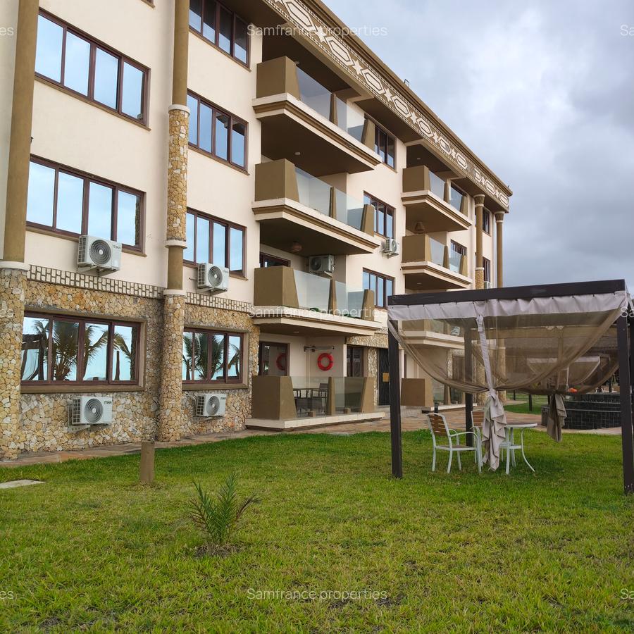 Serviced 1 Bed Apartment with En Suite at Kikambala - 3