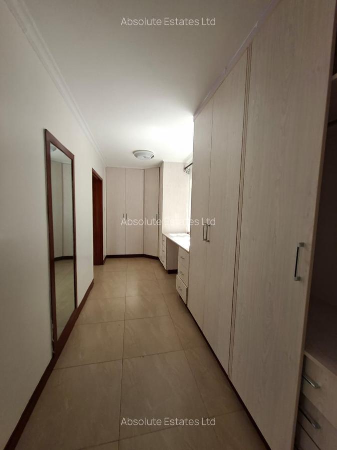 4 Bed Villa with Garden in Runda - 8