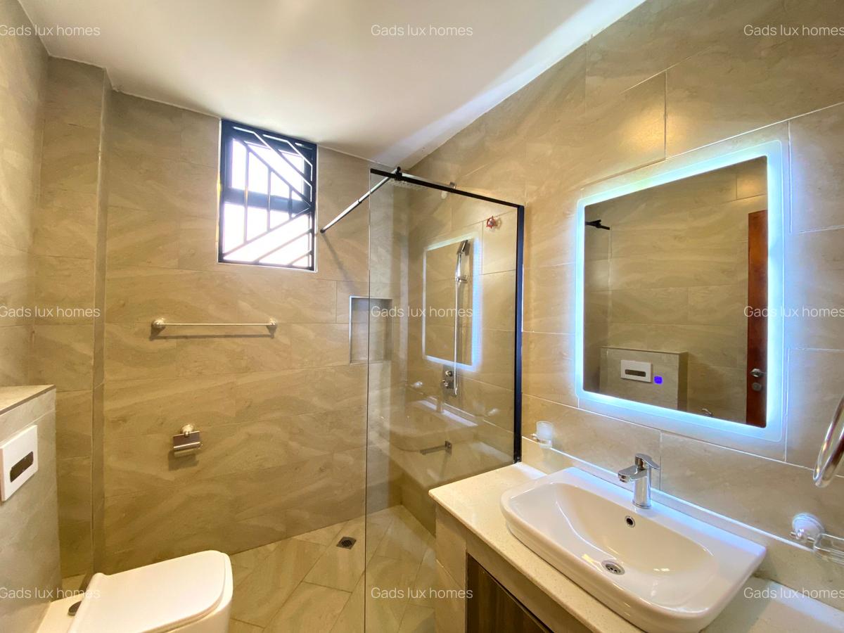 5 Bed Villa with En Suite at Spring Valley - 10