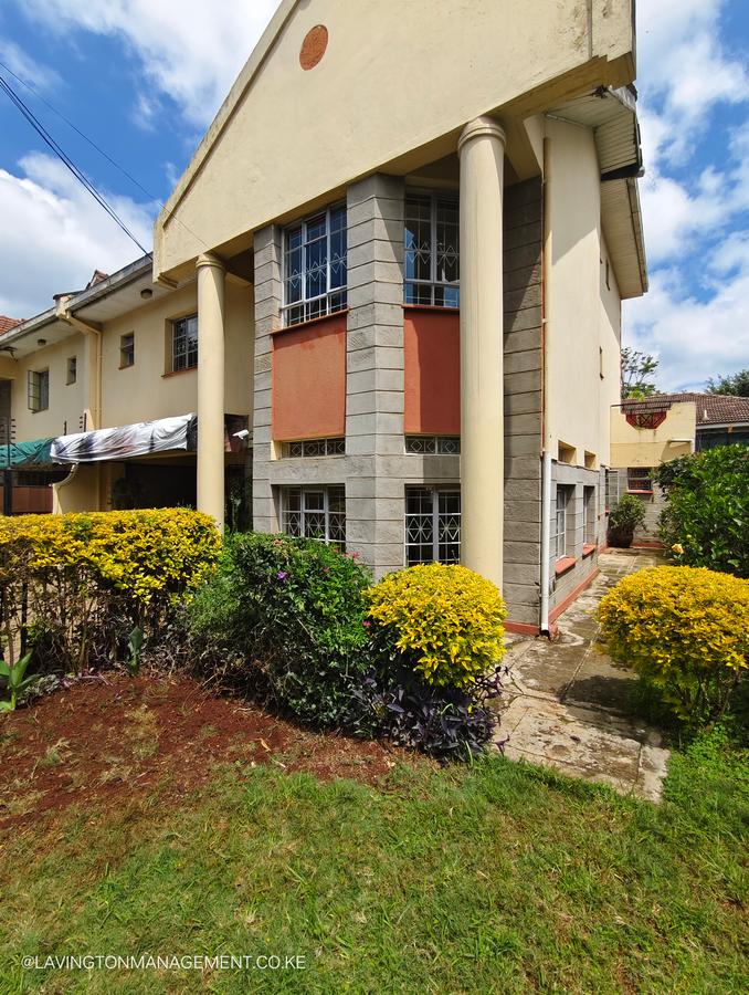 4 Bed Townhouse with En Suite at Lavington Green - 3