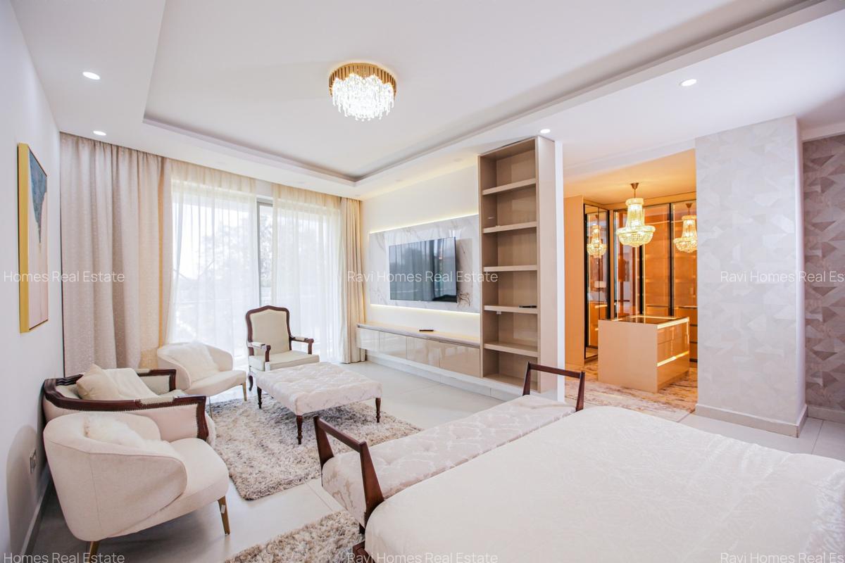 4 Bed Apartment with En Suite at General Mathenge - 12