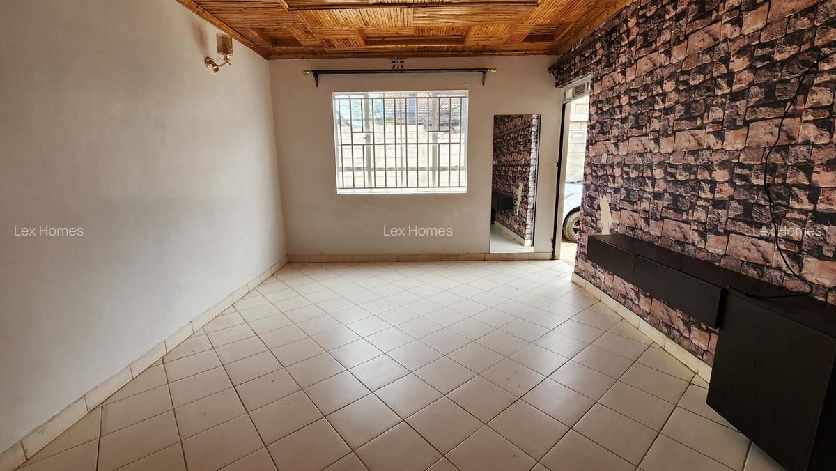 3 Bed House with En Suite at Magadi Road - 4