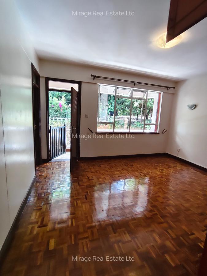 4 Bed Apartment with Borehole in Riverside - 9