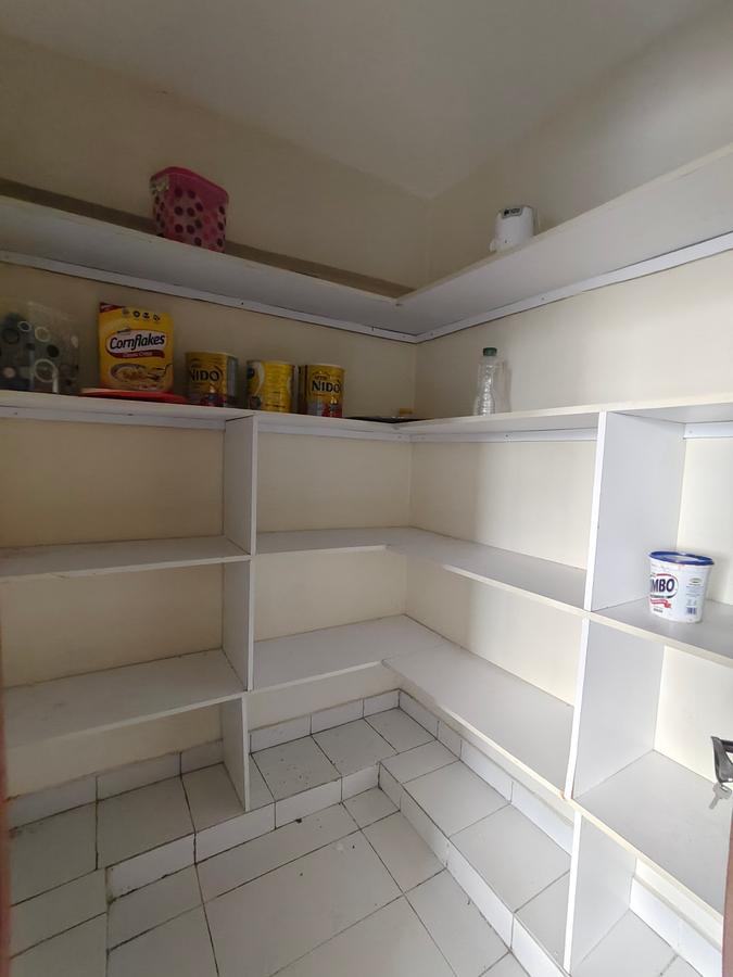 Serviced 3 Bed Apartment with En Suite in Kilimani - 18