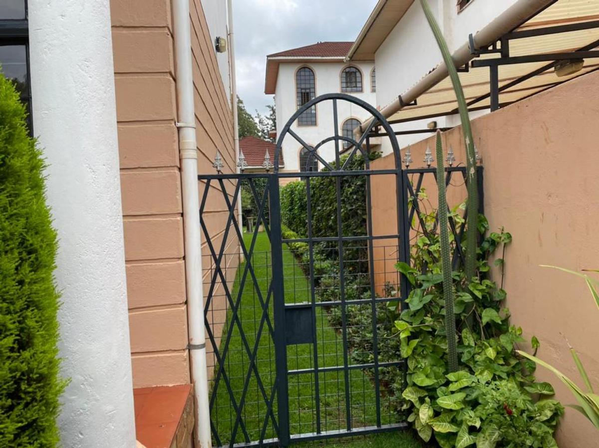 4 Bed Townhouse with En Suite in Kiambu Road - 5