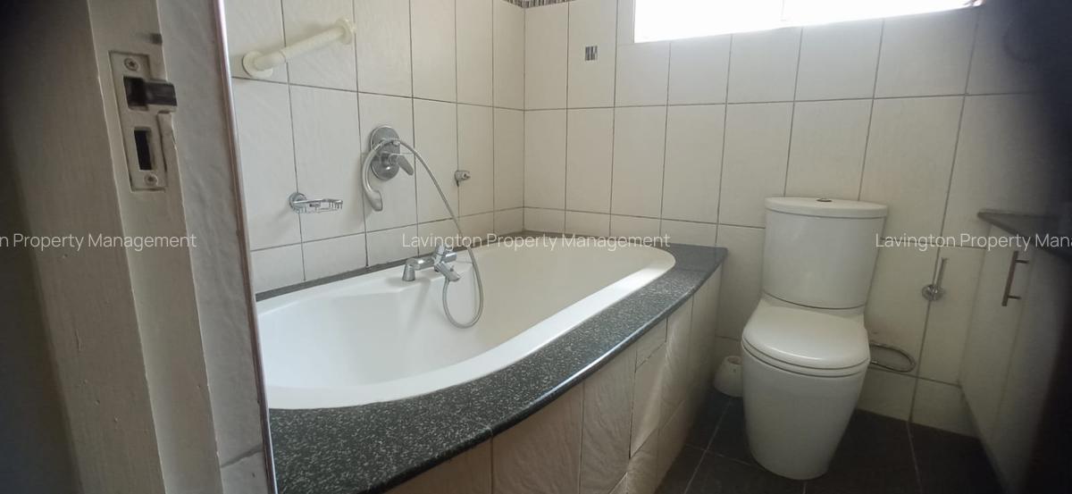 4 Bed Townhouse with En Suite at Lavington Green - 13