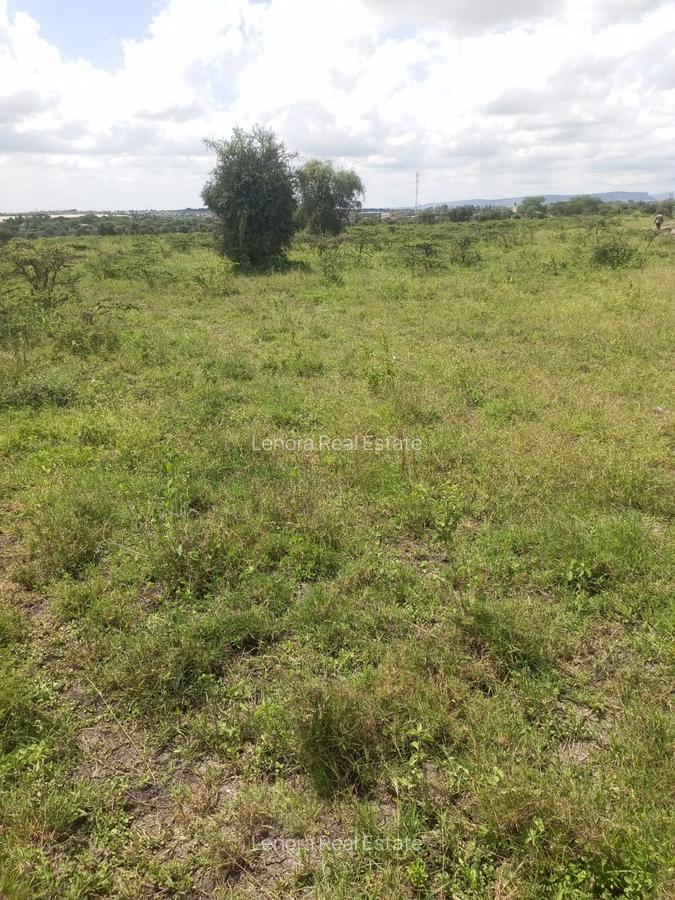 Land in Kitengela - 7