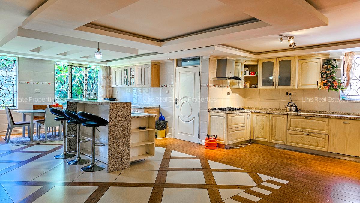 5 Bed House with En Suite in Kitisuru - 9
