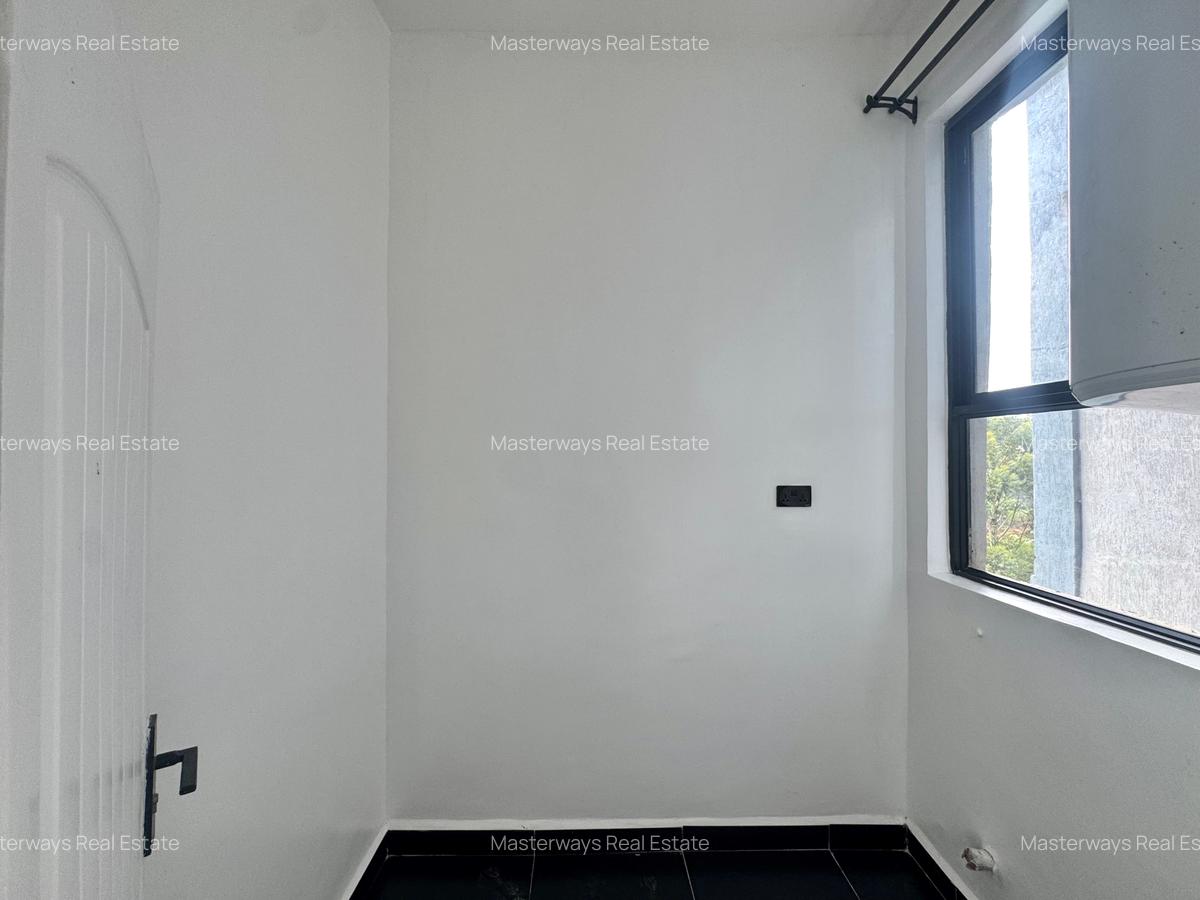 2 Bed Apartment with En Suite in Kitisuru - 4