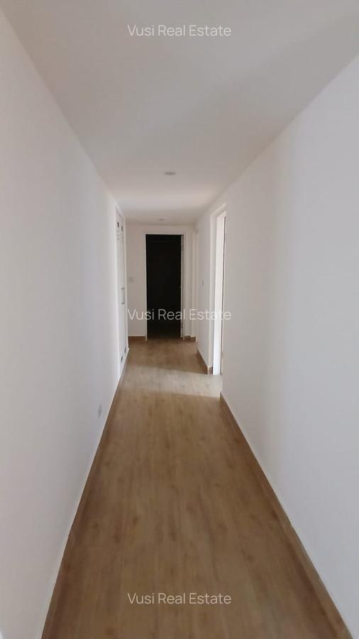 2 Bed Apartment with En Suite in Kilimani - 5