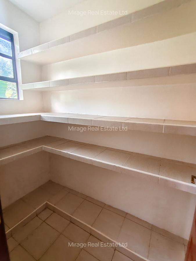 3 Bed Apartment with En Suite in Kileleshwa - 5