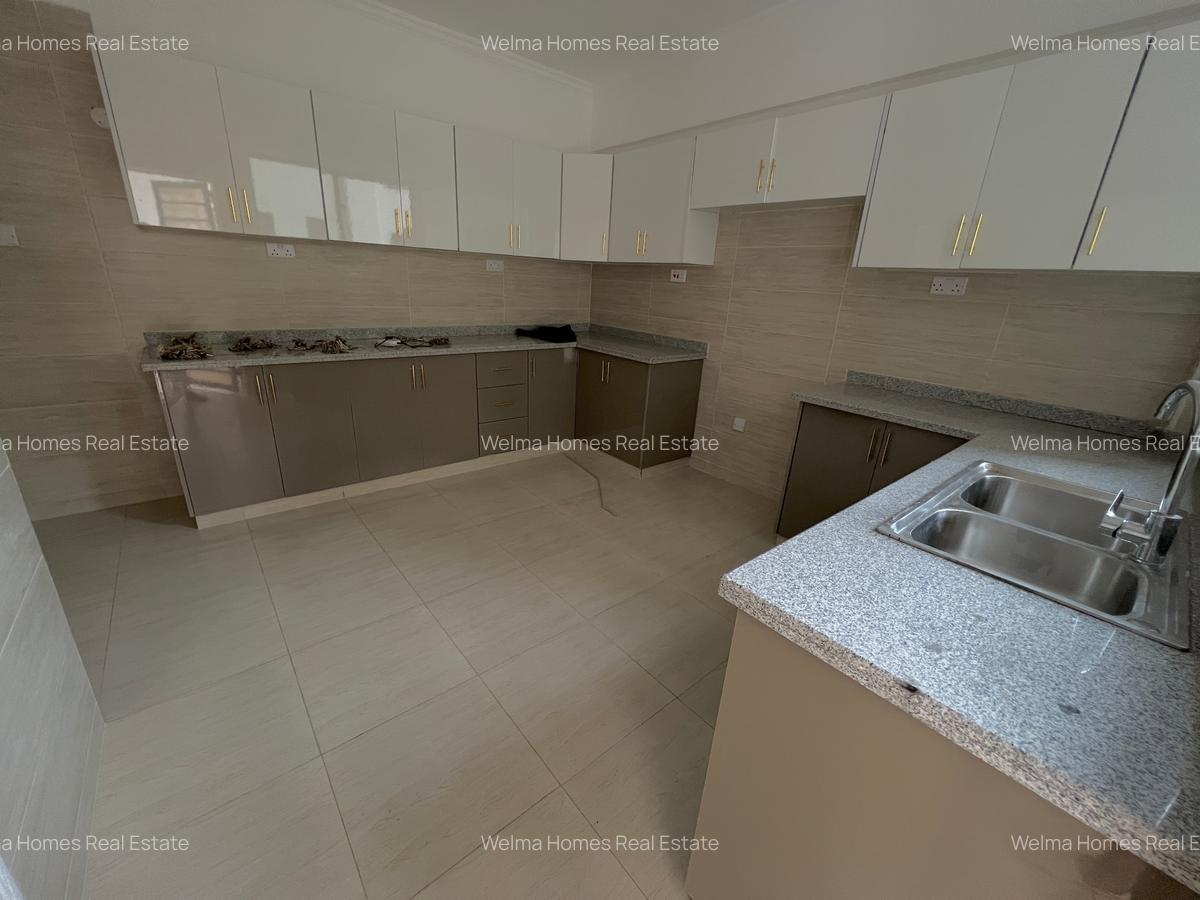 3 Bed Apartment with En Suite in Lavington - 3