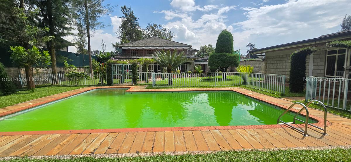 4 Bed House with En Suite at Mimosas Drive - 7