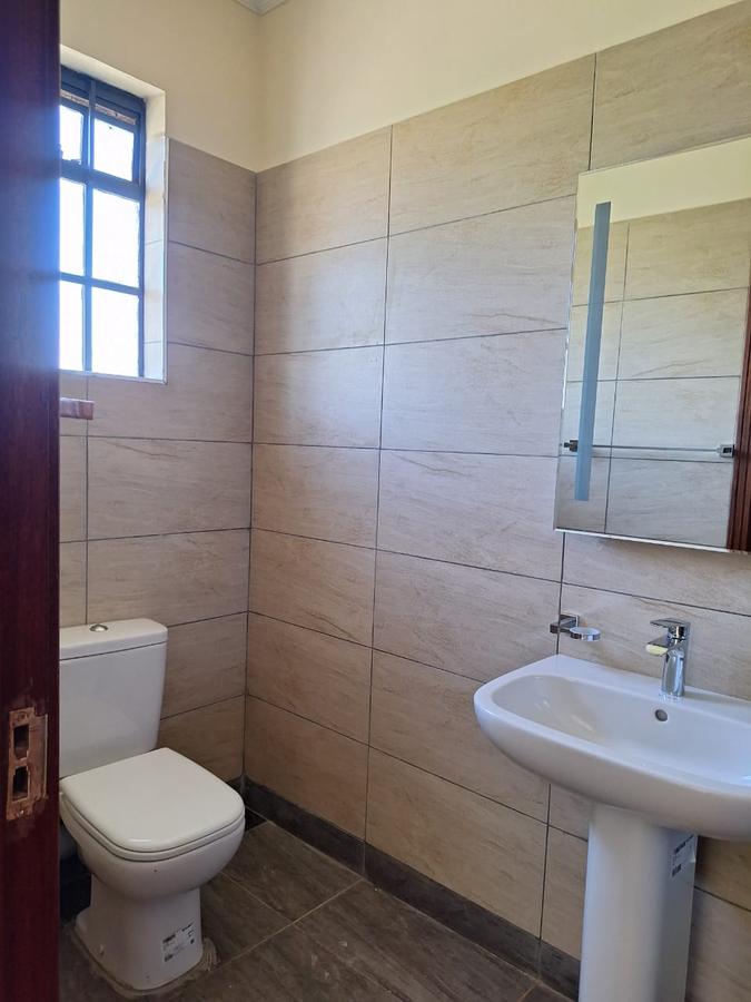 4 Bed Townhouse with En Suite in Ruiru - 14