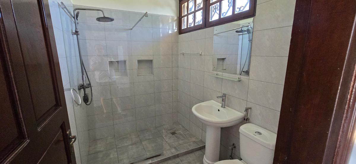 4 Bed Townhouse with En Suite in Shanzu - 17