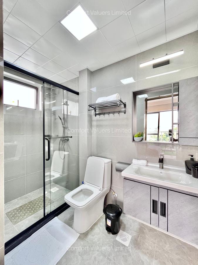 Serviced 2 Bed Apartment with En Suite at Riverside Drive - 9