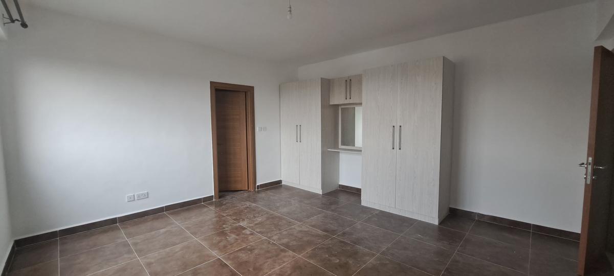 2 Bed Apartment with En Suite at Rhapta Road - 5