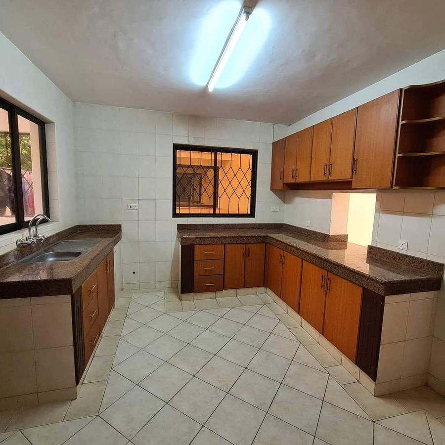 3 Bed Apartment with En Suite at Jamhuri Road - 2