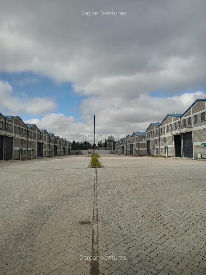 7,530 ft² Warehouse with Service Charge Included in Ruaraka - 1