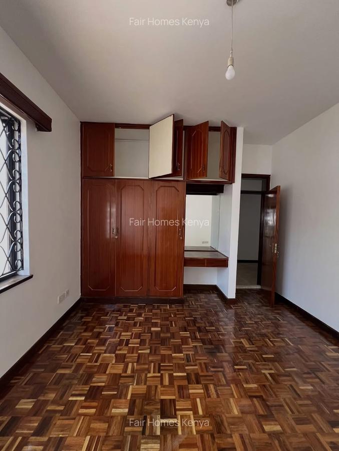 5 Bed Townhouse with En Suite at Kirichwa Road - 10