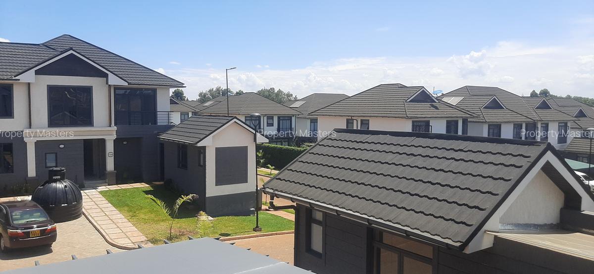 3 Bed Villa with En Suite at Five Star Estate - 3