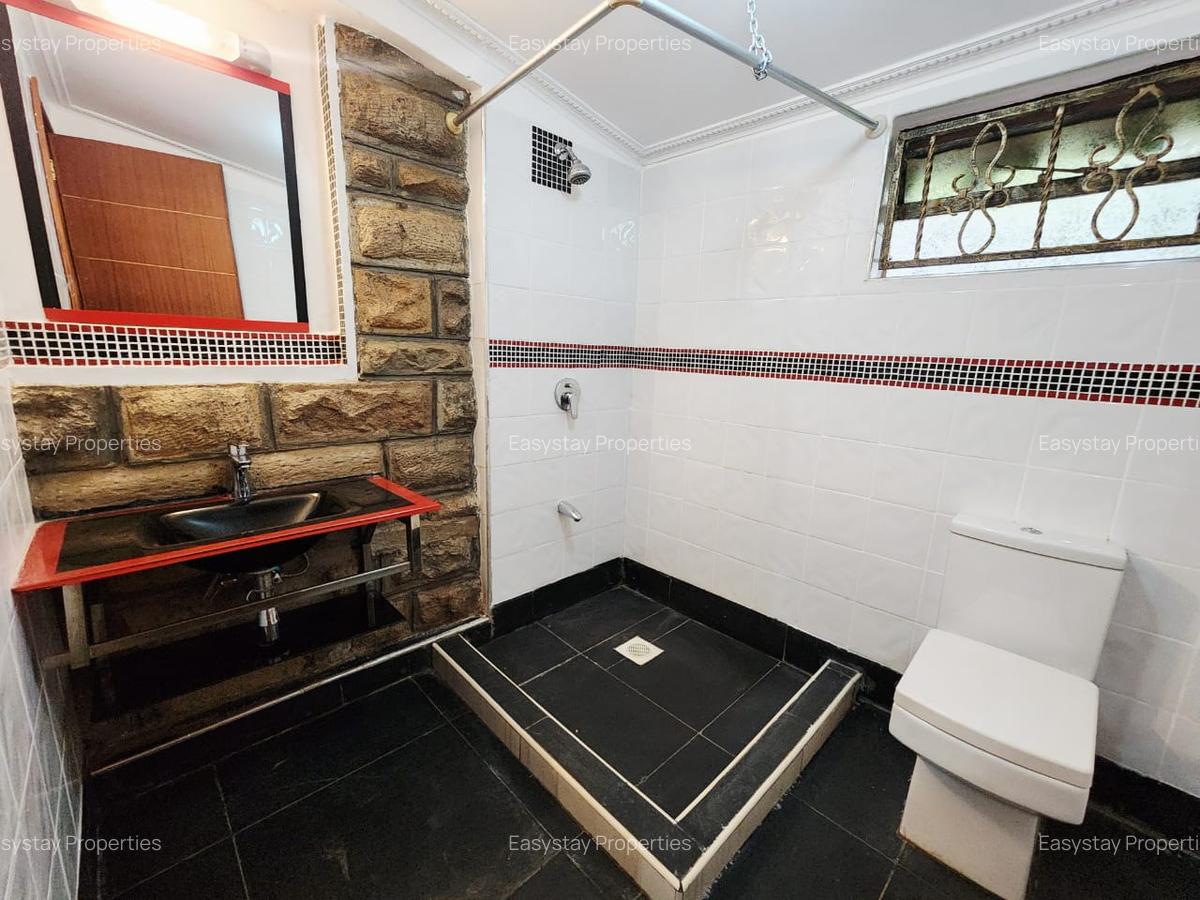 2 Bed House with En Suite in Runda - 8